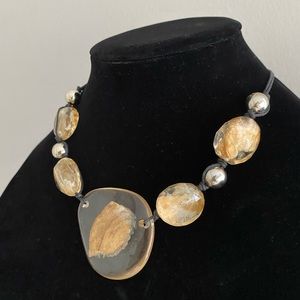 ✨Gold statement necklace✨